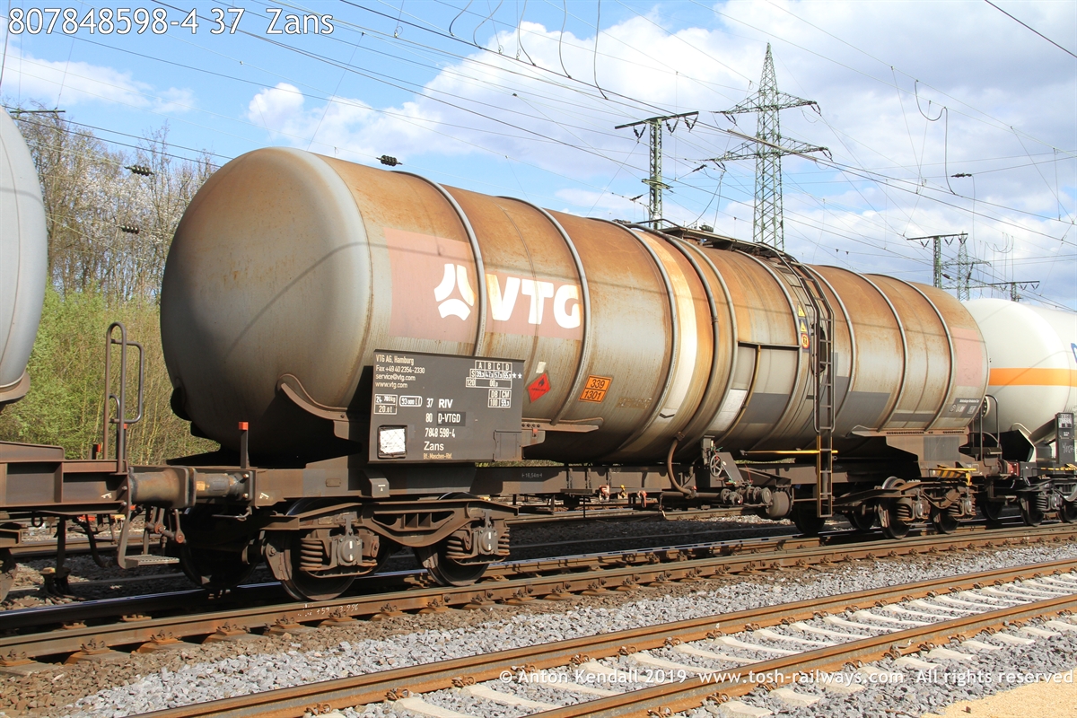 807848598-4_37  Zans.JPG